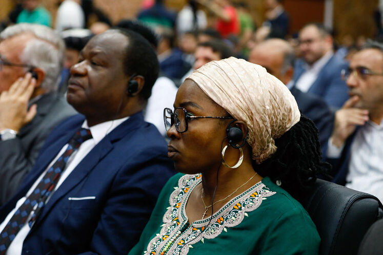 Photos/Opening ceremony of 17th IranPlast International Exhibition