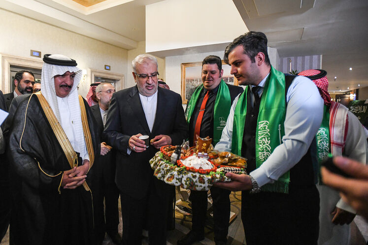 Photos/Iran’s oil minister attends 93rd Saudi National Day ceremony