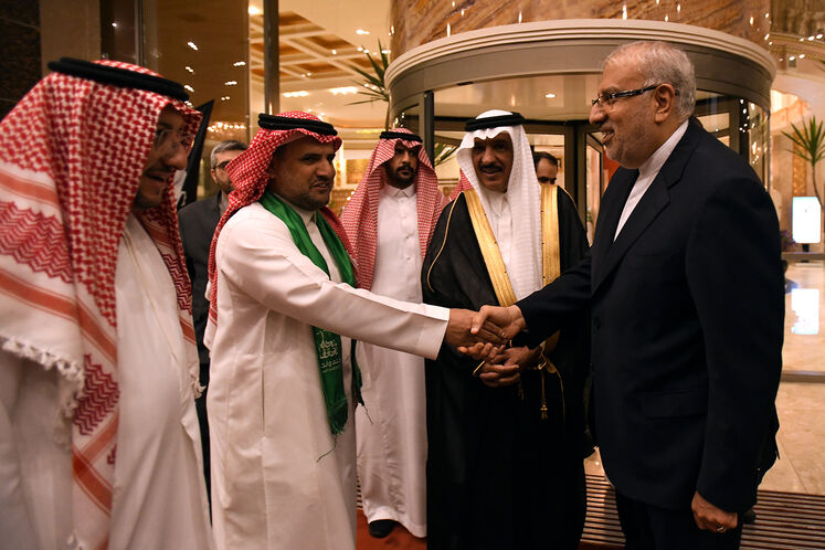 Photos/Iran’s oil minister attends 93rd Saudi National Day ceremony