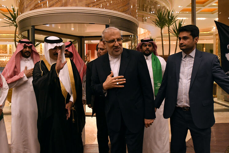 Photos/Iran’s oil minister attends 93rd Saudi National Day ceremony