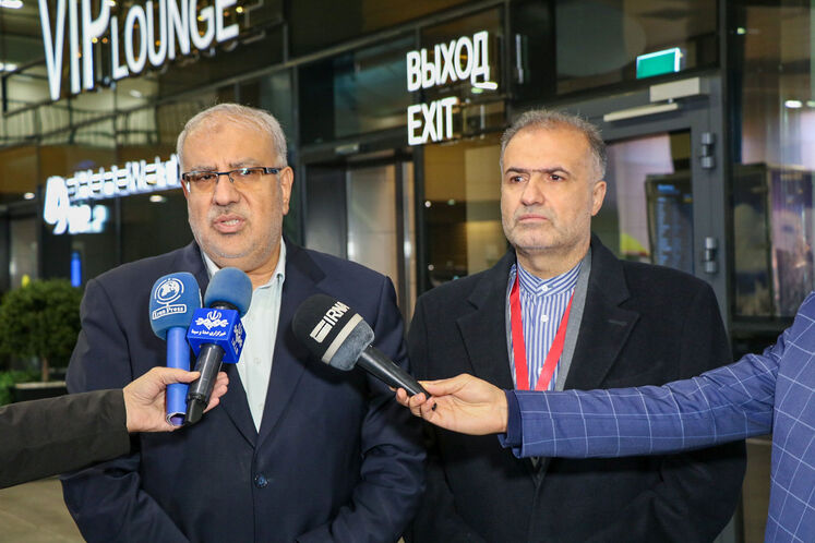 photos – Owji welcomed by Iran’s ambassador to Moscow ahead of Russian Energy Week International Forum